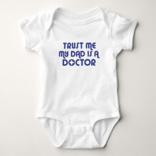 Lita på mig Pappa är en Doktor Nappar T Shirt
