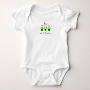 "Lite behandla som ett barn gulliga blommaväxter T-shirt