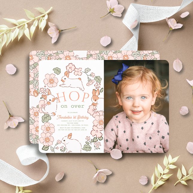 Lite Bunny Lop Lila Lilac Photo 1st Birthday Inbjudningar (Skapare uppladdad)