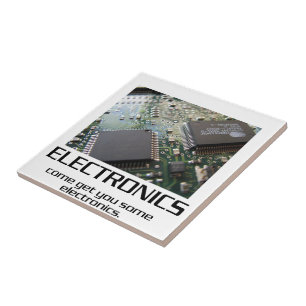 Lite elektronik. kakelplatta