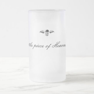 Lite ett biet av himmelmuggen frostat ölglas