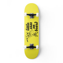 lite sass på skateboard