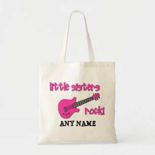 Lite systersten! med den rosa gitarren tygkasse