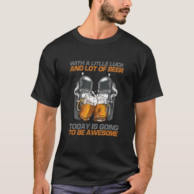 Lite Tur och mycket Beer Funny Casino Slot Morsa T Shirt (Framsida)