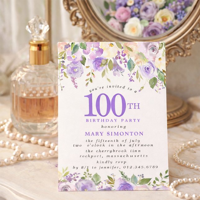 LITEN 100-årsfirande Lila Ros Blommig Inbjudningar (Skapare uppladdad)