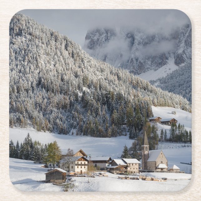 Liten alpin by i snökustfartyget underlägg papper kvadrat (Framsidan)