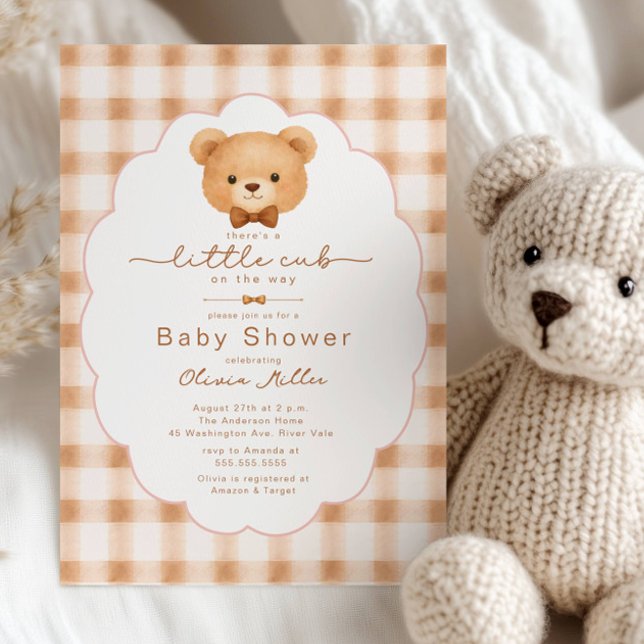 Liten björn neutrala rutmönstrade baby shower inbjudningar (Skapare uppladdad)