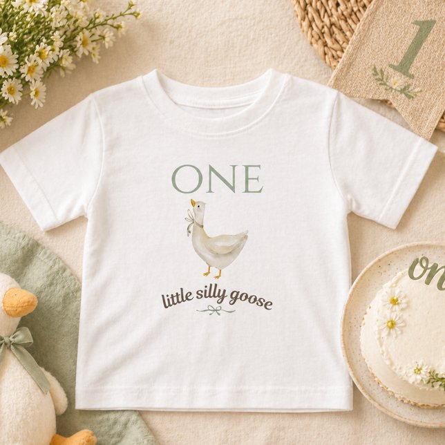 Liten dum liten gås EN Sagegrön födelsedag T Shirt (Little Silly Goose ONE Sage Green Birthday Baby T-Shirt)