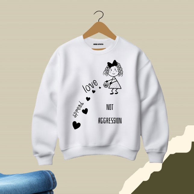 Liten flicka med hjärtan t shirt (Skapare uppladdad)