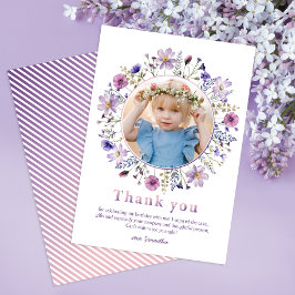 Liten flicka med lila vildblomma Tack Fotokort Kort