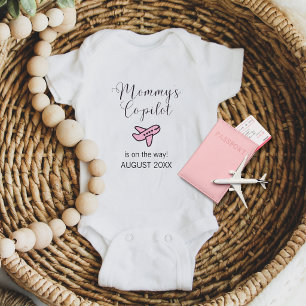 Liten flicka Rosa flygplan Mamma co-pilot Anpassad T Shirt