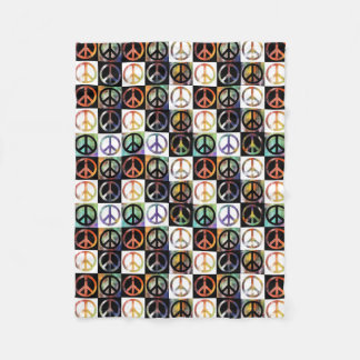 Liten fredsteckenmosaik fleecefilt