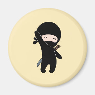 Liten Glad Ninja på Gul Magnet