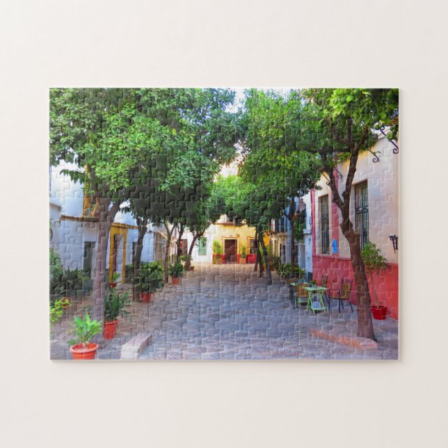 Liten gränd i Sevilla, Spanien - Puzzle Pussel (Horisontell)