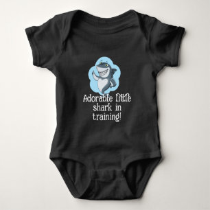 liten haj t shirt