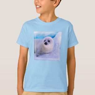 Liten harpsällyngel täckt med snöflingor t shirt