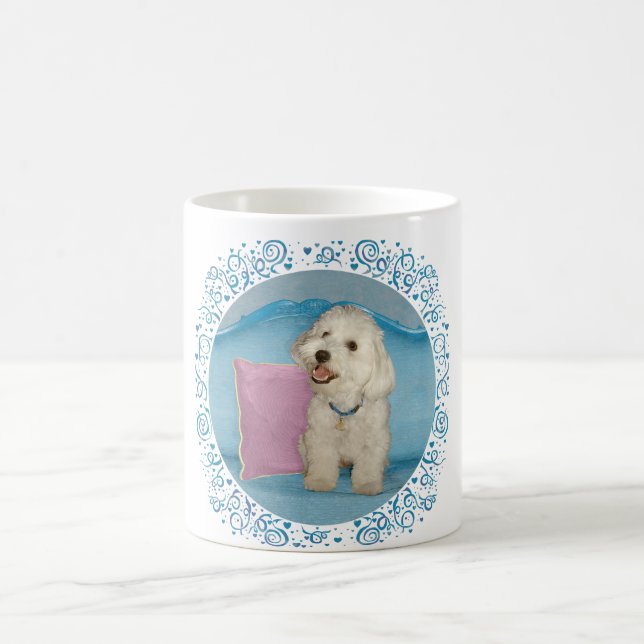 Liten Havanese på turkos soffa Kaffemugg (Center)