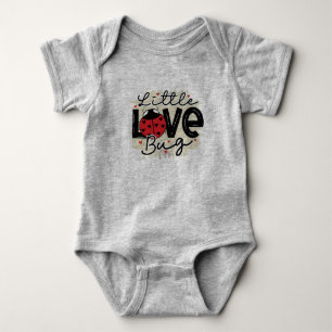 Liten kärleksbugs valentin t shirt