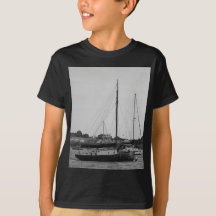Liten klassisk yacht