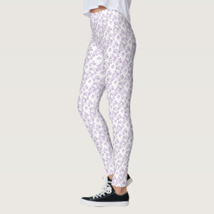 Liten Lila Hearts Mönster over White Leggings