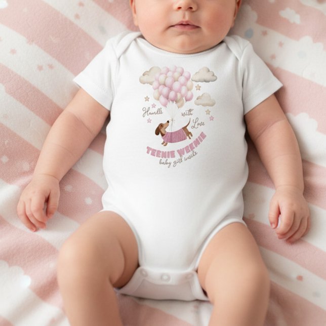 Liten liten nyfödd babyflicka t shirt (Cute baby shower gift, bodysuit for newborn baby girl)