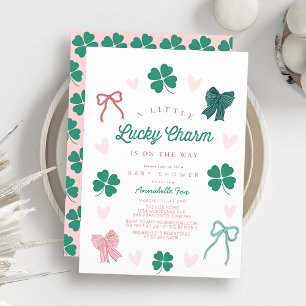 Liten Lycklig Charmofigur Shamrock Flicka Bebis Sh Inbjudningar
