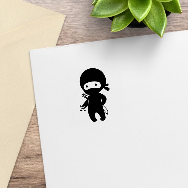 Liten ninja som håller kaststjärna 1x1 stämpel (Skapare uppladdad)