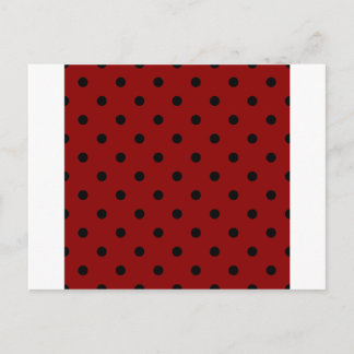 Liten Polka dots - Svart på Mörk Red Vykort