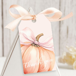 Liten pumpa baby shower med rosa band presentetikett