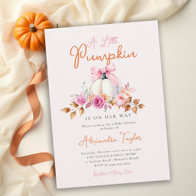 Liten pumpa höst rosa båge söt flicka baby shower inbjudningar (little pumpkin is on the way baby shower invitation girly roses pink bow foliage template card)