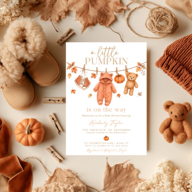 Liten pumpa höstkläder Teddy Bear Baby Shower Inbjudningar (Skapare uppladdad)