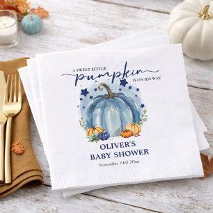 Liten pumpa på väg pojke baby shower papper pappersservett