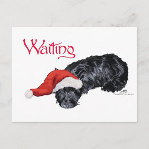 Liten Scottie Hund som väntar på Tomte Helg Vykort