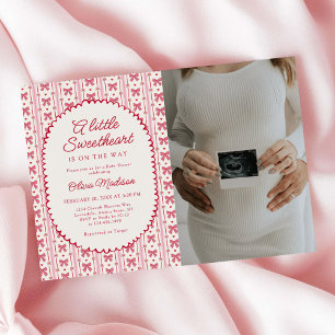 Liten sötnos rosa röd rosett baby shower foto inbjudningar