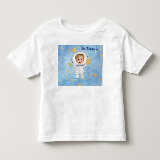 Liten stjärna astronaut födelsedags T-shirt (Framsida)