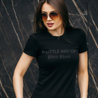 Liten stråle av svart humoristisk gotisk dyster st t shirt