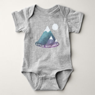Liten utforskare om bergscen t shirt
