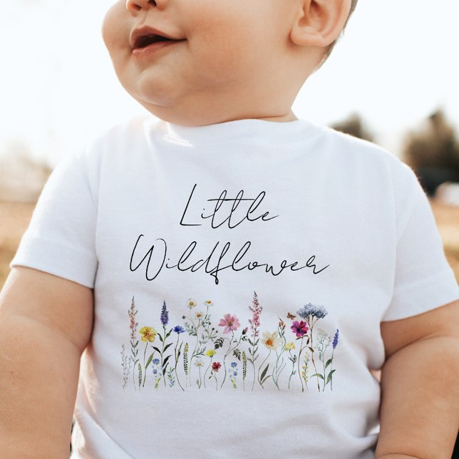 Liten vildblomma t shirt (Skapare uppladdad)