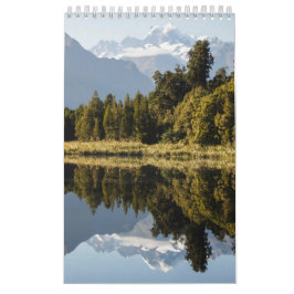 Liten, vit berggrund kalender