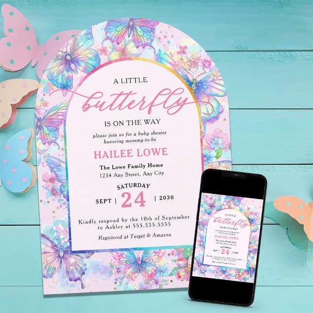 Litet fjäril är på väg att Rosa babyskor. Inbjudningar (Skapare uppladdad)