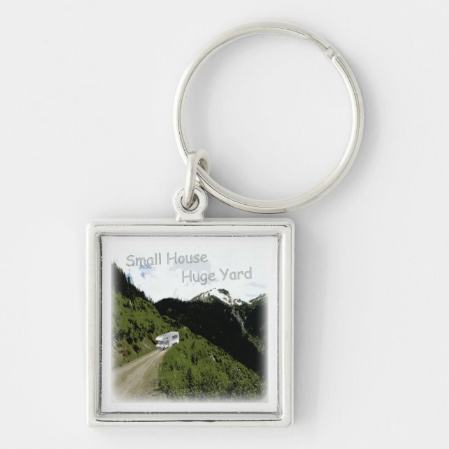 "Litet hus. Enorm gård.", RV Themed Keychain Fyrkantig Silverfärgad Nyckelring (Framsidan)