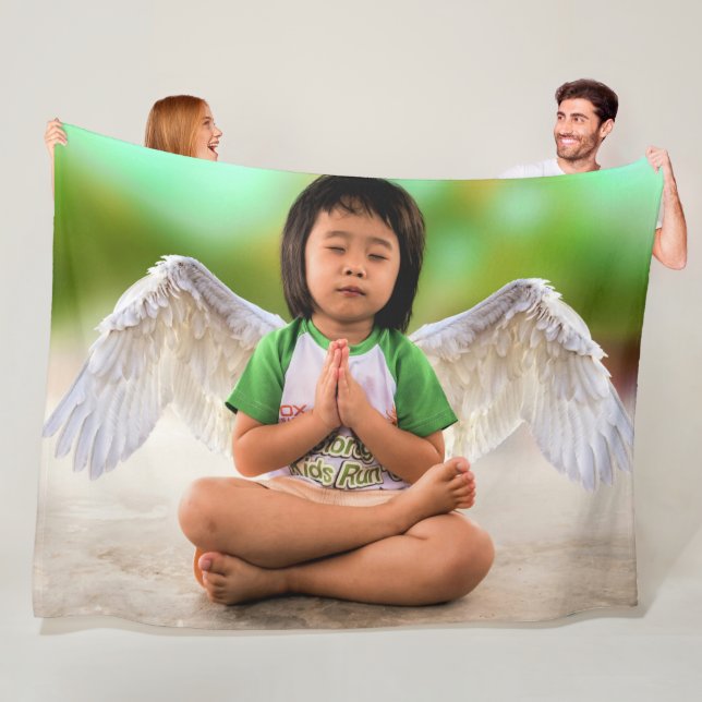 LITTLE ANGEL PRAYING FLEECEFILT (På plats)