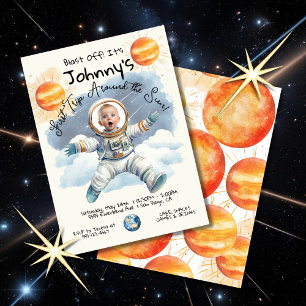 Little Astronaut 1st resa runt sol-födelsedagen Inbjudningar