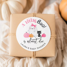 Little Boo är nära att få en babydusch Runt Klistermärke