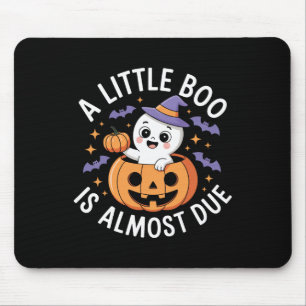 Little Boo är nästan på väg att bli Cute Halloween Musmatta