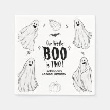 Little Boo Fyller Två Halloween 2-års Födelsedag