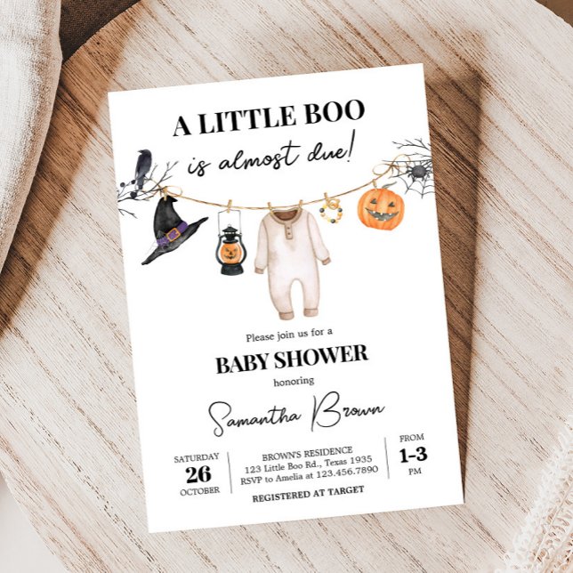 Little Boo Halloween Baby Shower Inbjudningar (Halloween Baby Clothes Baby Shower Invitation
)