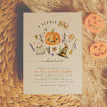 Little Boo Halloween Pumpkin Baby Shower Inbjudningar<br><div class="desc">Den här söta, falltemerade babyduschinbjudan har handmålad vattenfärg Halloween inslag mot bakgrund av vita träplattor. Bilden innehåller en pumpa, ett spöke, en guidatrull, godis, stjärnor, hjärtan och mycket annat! Uppgifterna om party visas nedan i klassiskt serif-typografi. Kort bakåt till mönster av hjärtan på orangens bakgrund. Kontakta mig gärna via meddelandeknappen...</div>