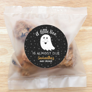 Little Boo nästan förfaller Ghost Halloween Baby S Runt Klistermärke