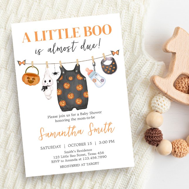 Little Boo Pumpkin Halloween Baby Shower Inbjudningar (Little Boo Pumpkin Clothesline Halloween Baby Shower Invitation)